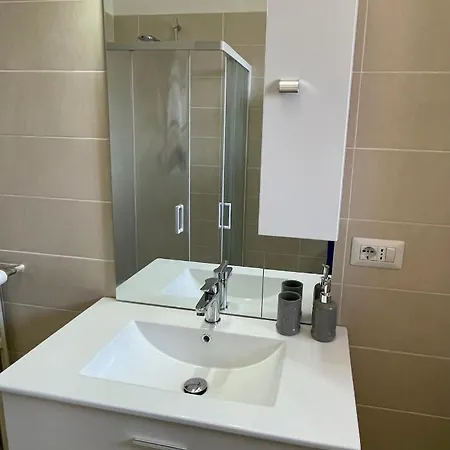 Bnb Il Bicciolano 2 - Bilocale Fronte Ospedale Vercelli Exterior photo